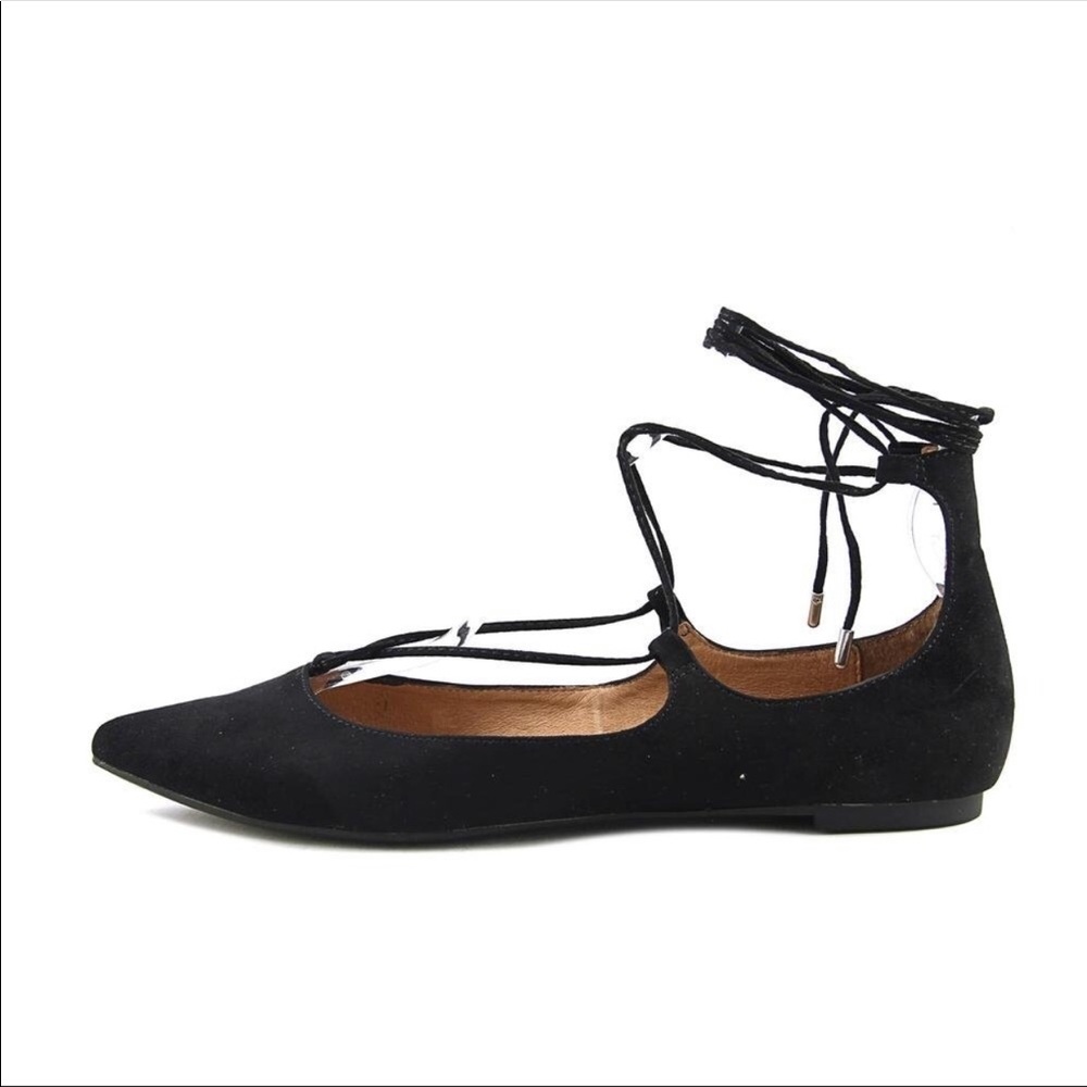 Steve Madden lace up flats